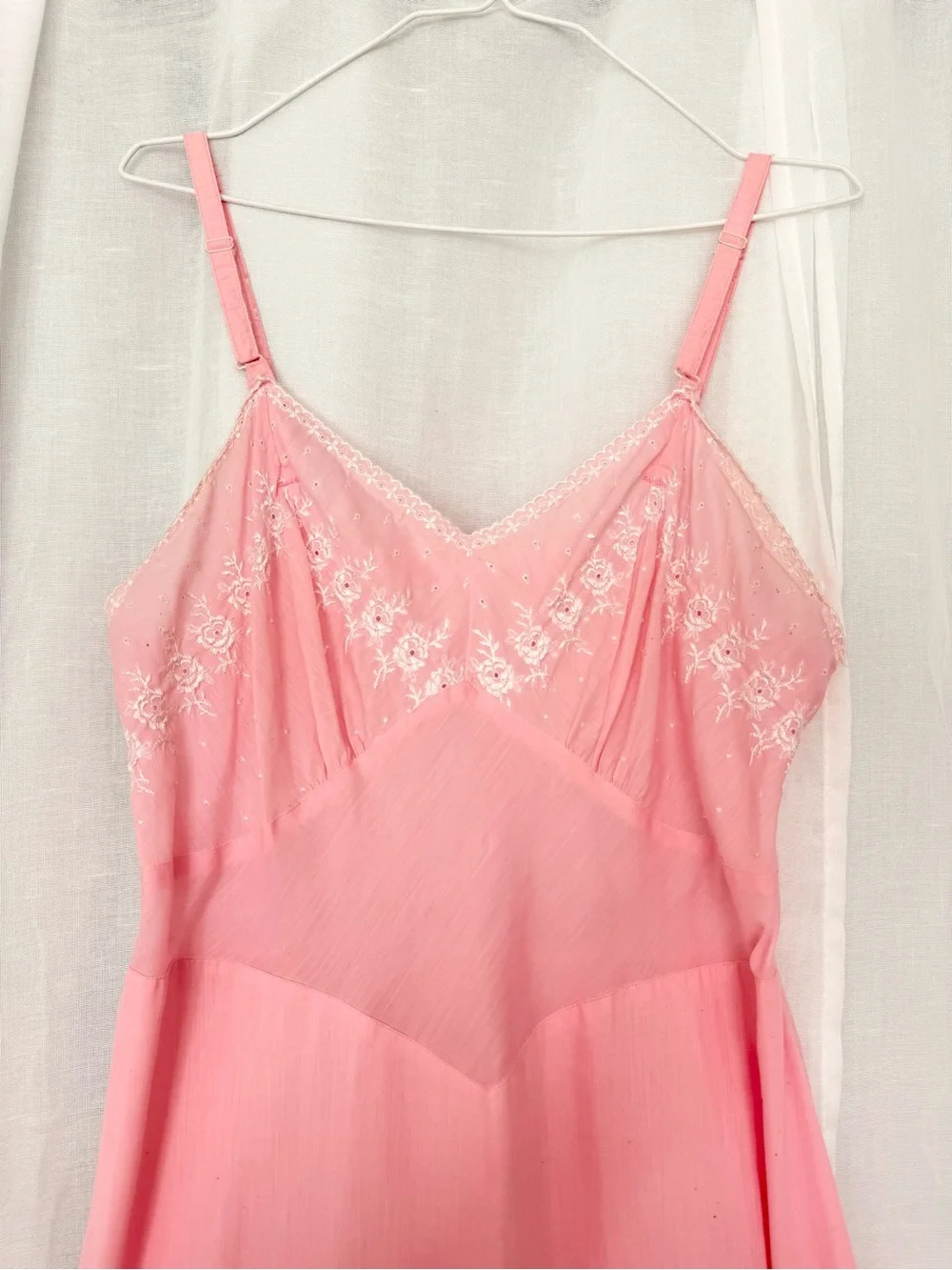 ✧ vintage 60’s cotton Pink Embroidered Slip Dress ✧ - Picture 4 of 7